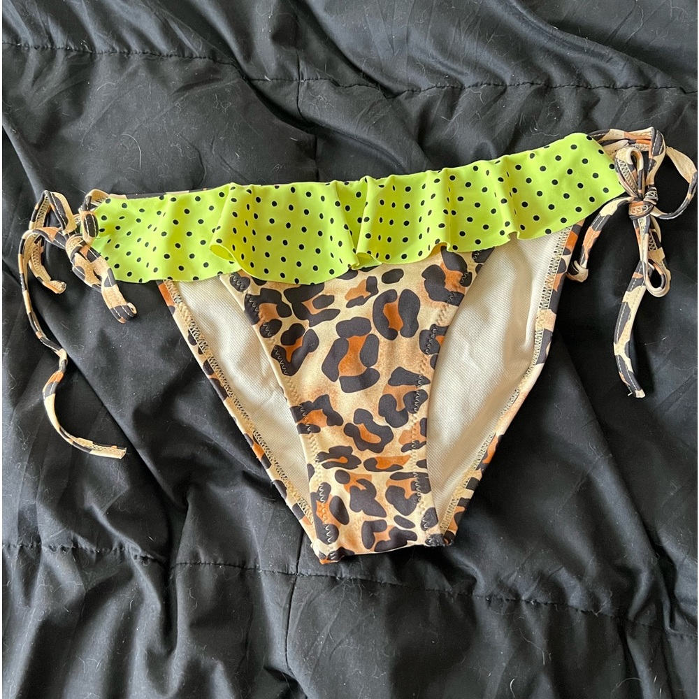 String bikini bottom cheetah and lime green polka dots